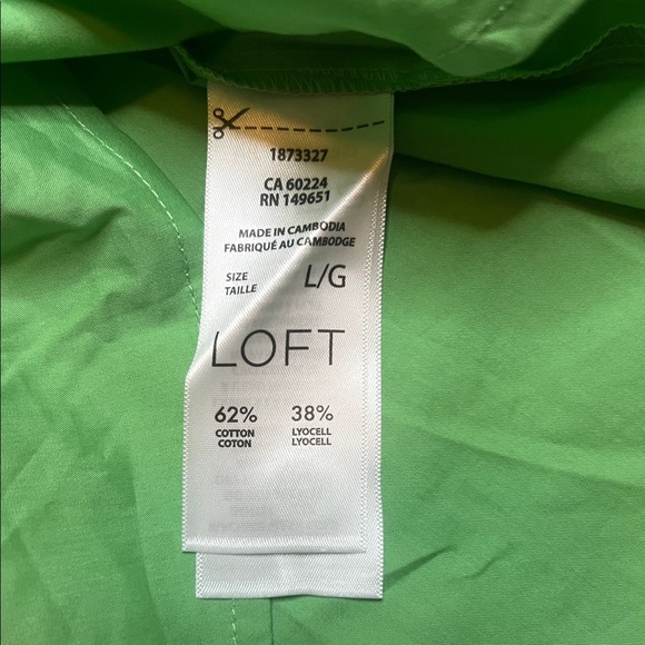 NWT LOFT Sleeveless Lyocell Cotton Flutter Green Button Down Blouse - Picture 7 of 8